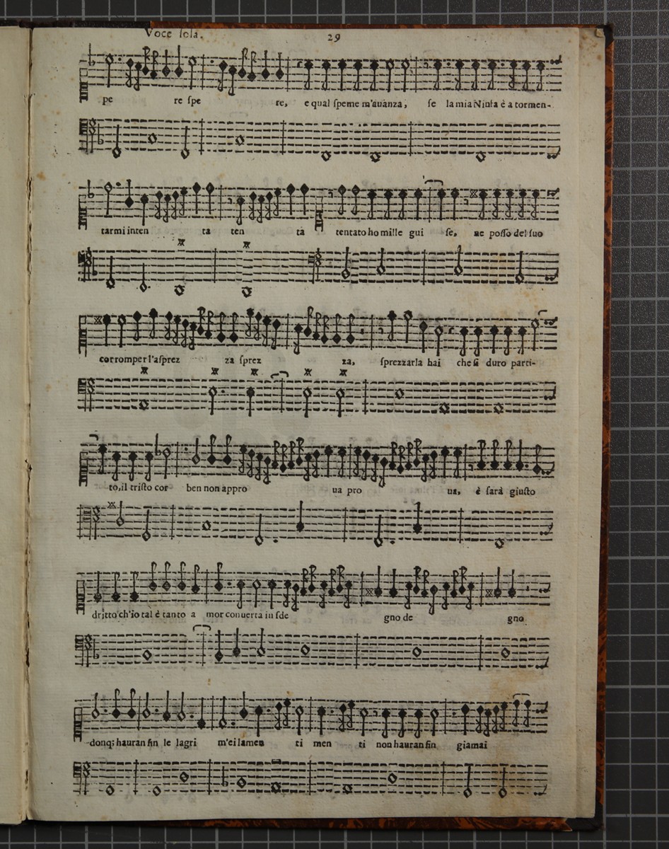 AA121_033.jpg